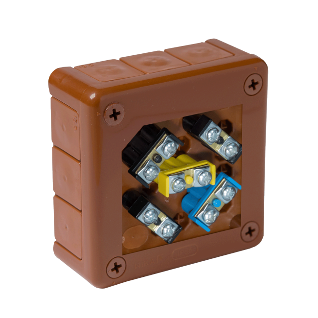 Puszka natynkowa z zaciskami 12 wlotów VIPLAST VP-41 BRĄZOWA IP55 98x98x42mm 041-52 Puszka natynkowa z zaciskami 12 wlotów VIPLAST VP-41 BRĄZOWA IP55 98x98x42mm 041-52